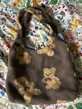 Teddy Fleece Tote Bag in Brown and Cream